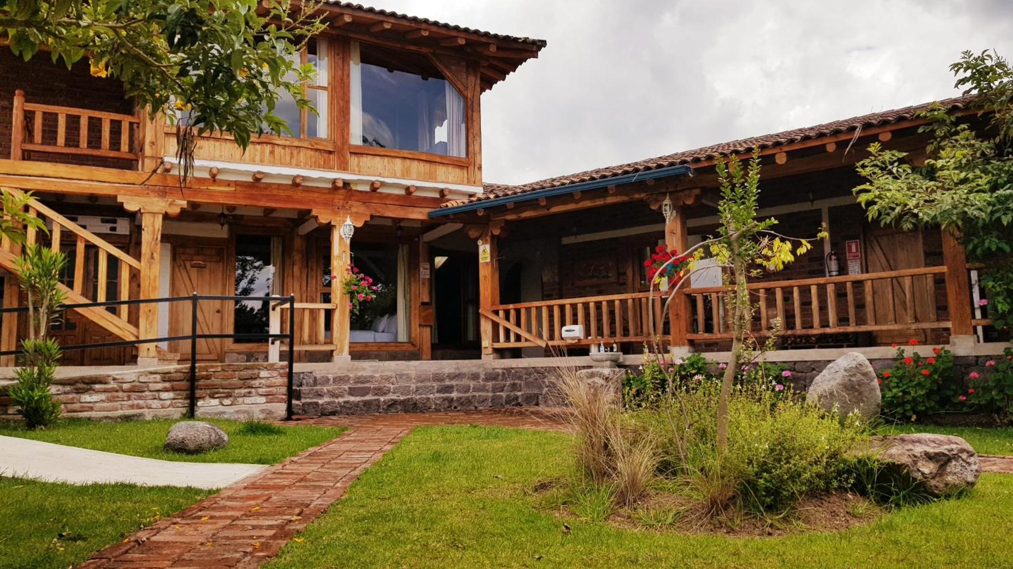 Hacienda Jimenita Wildlife Reserve Puembo Buitenkant foto